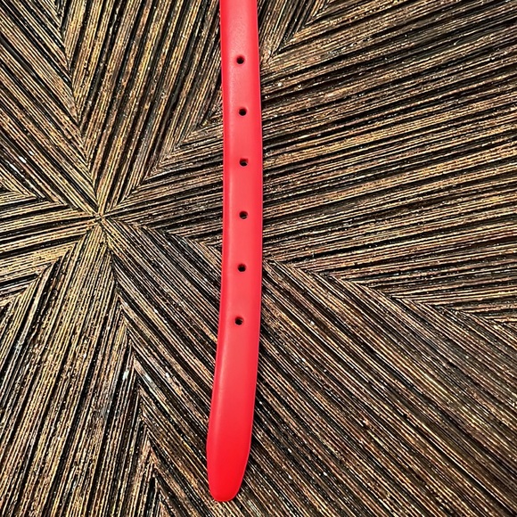 EXPRESS RED LEATHER BELT WITH RHINESTONE BUCKLE - Picture 3 of 8